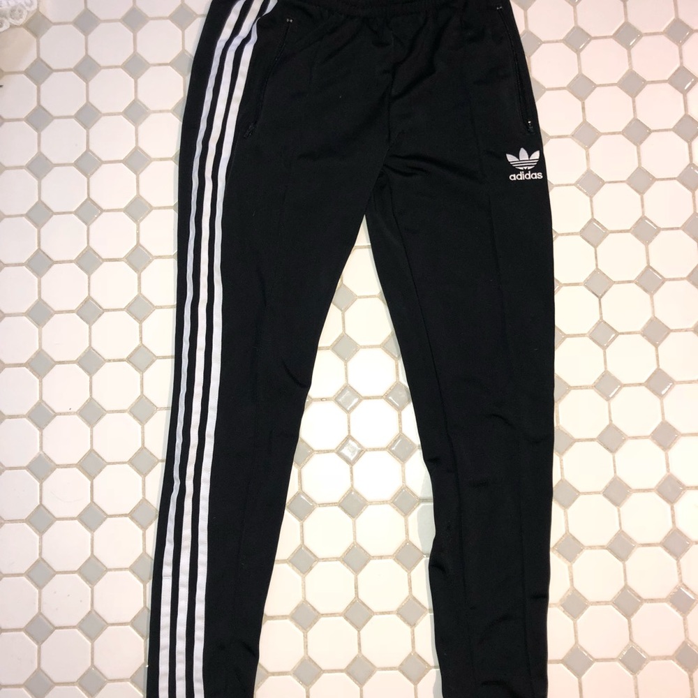 Adidas joggers